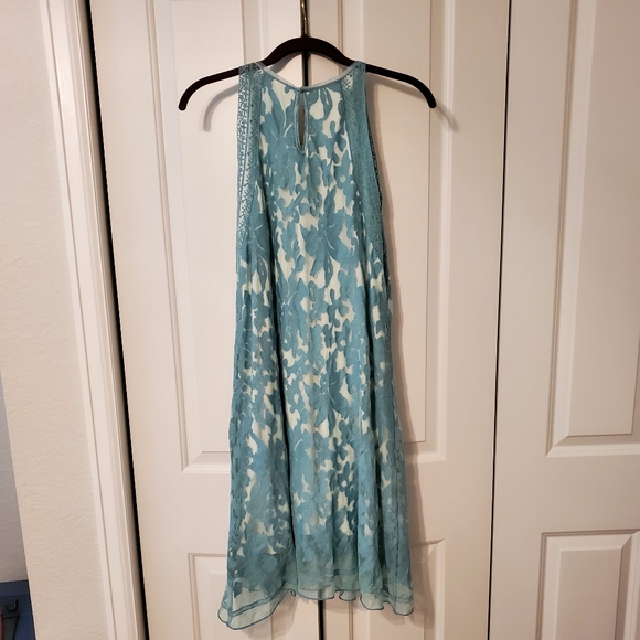 NWT Chelsea & Violet Turquoise Lace Dress - Picture 2 of 6
